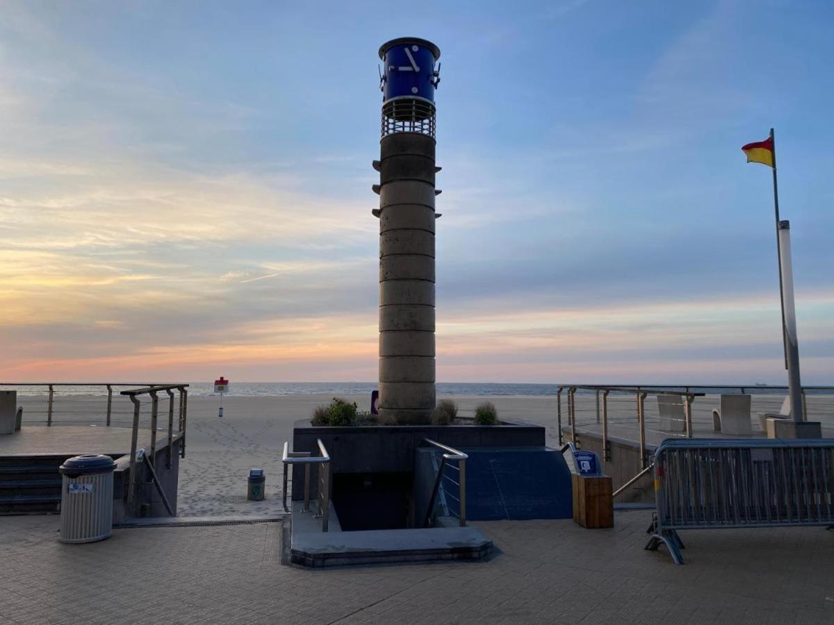 Penthouse Bij Leopoldpark Lägenhet Oostende Exteriör bild