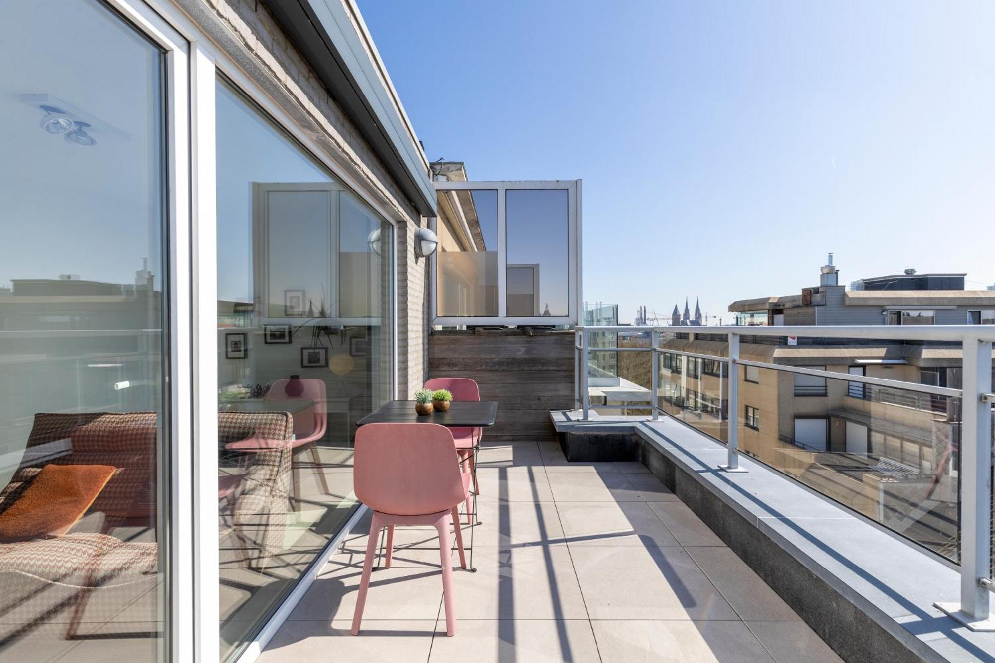 Penthouse Bij Leopoldpark Lägenhet Oostende Exteriör bild