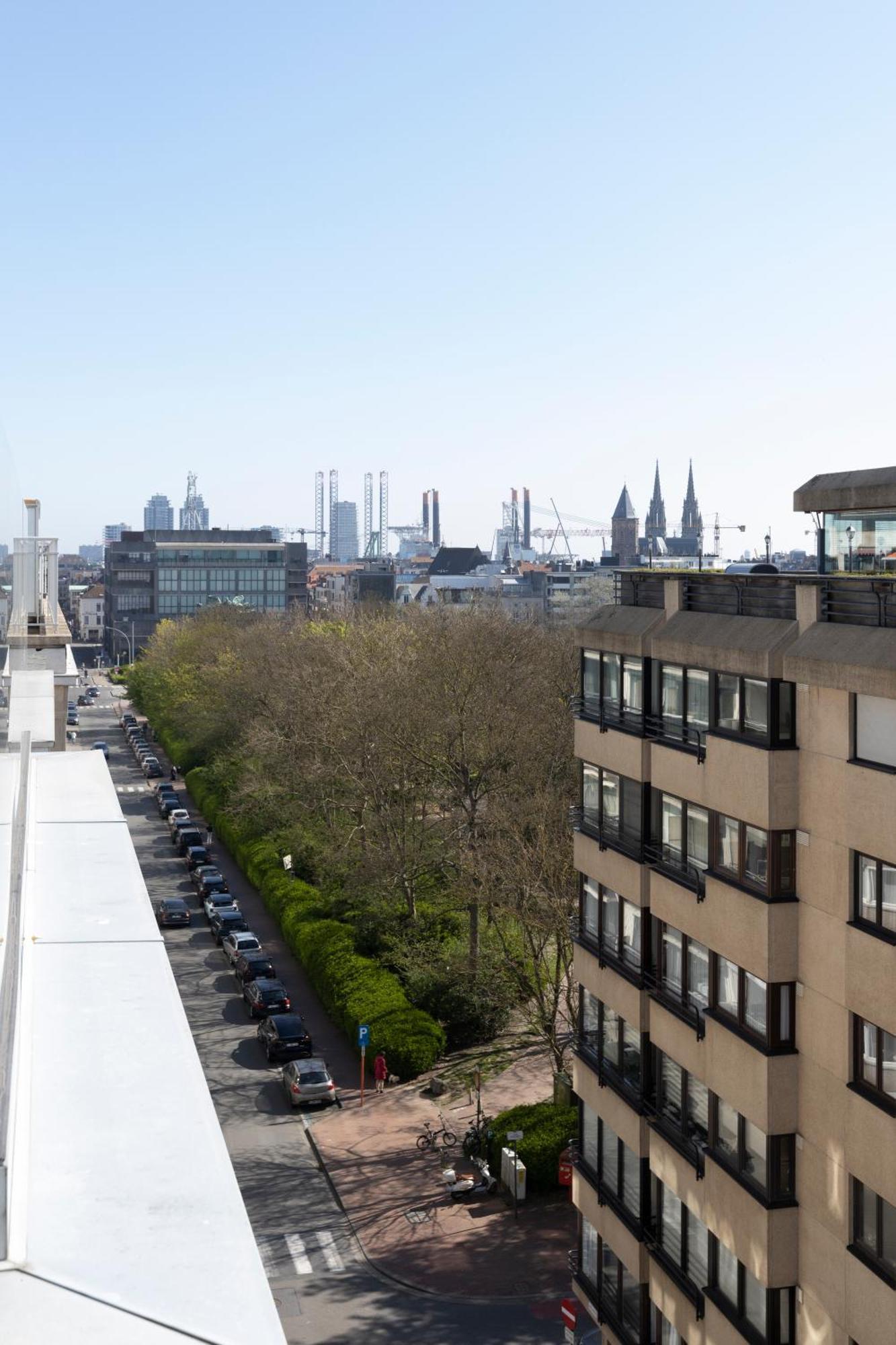 Penthouse Bij Leopoldpark Lägenhet Oostende Exteriör bild
