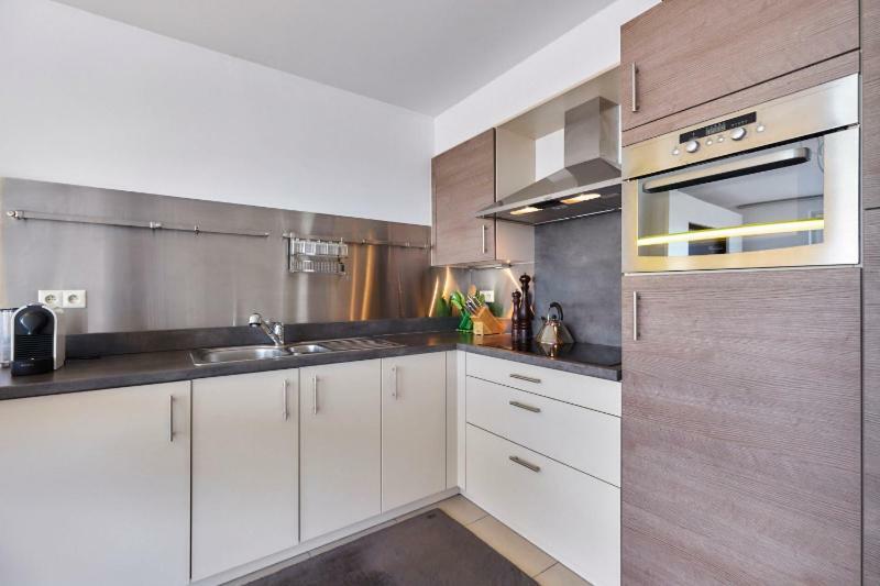Penthouse Bij Leopoldpark Lägenhet Oostende Exteriör bild